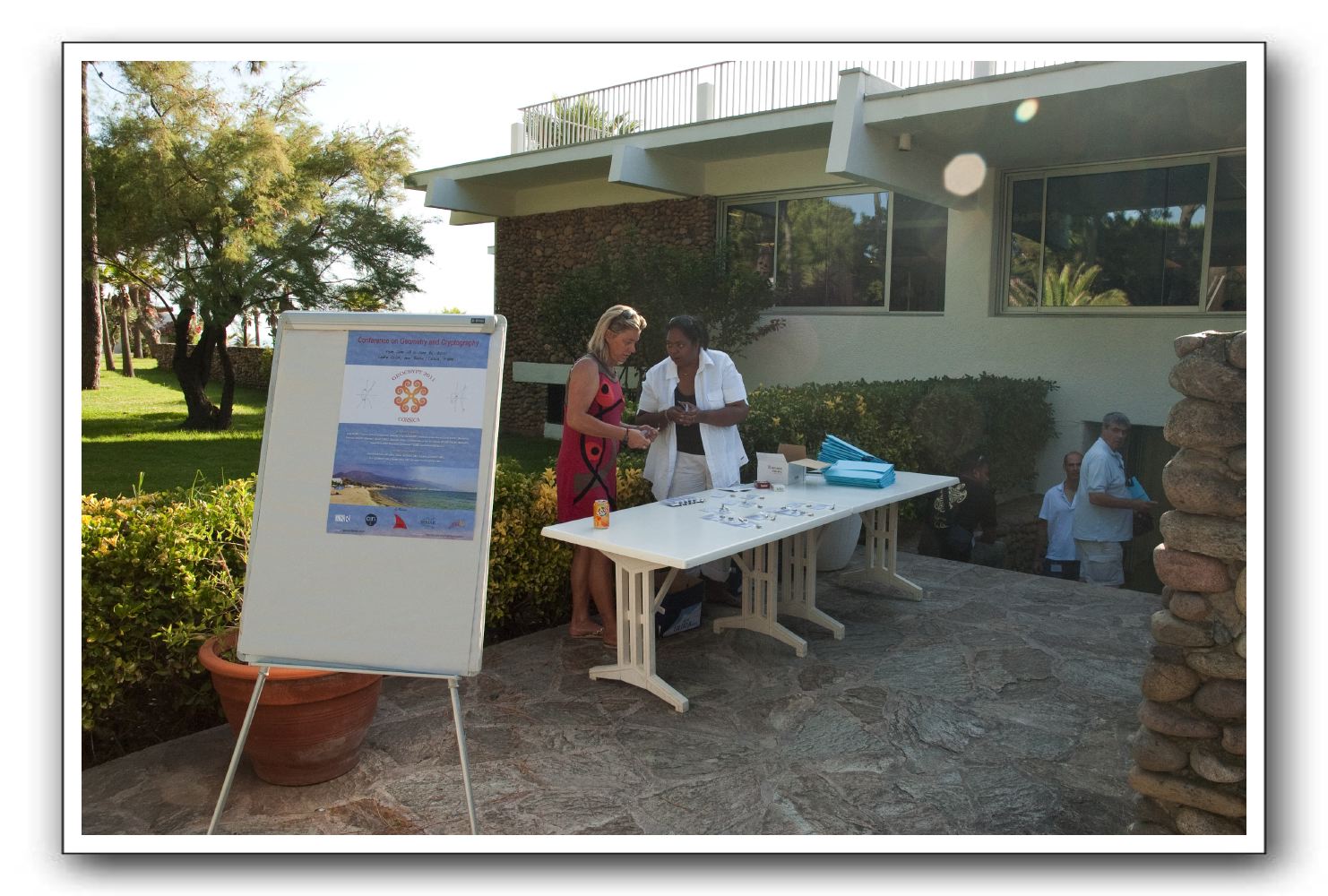 1-GeoCrypt2011-Opening-10-Corinne_Roux-Aurelia_Lozingot