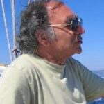 La méthode des marches ascendantes ; application aux solutions de l'équation de Cauchy Riemann et de l'équation associée au laplacien de Hodge