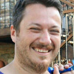 Joint dynamics of linear operators