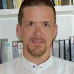 On counting quantifiers and randomised computation
